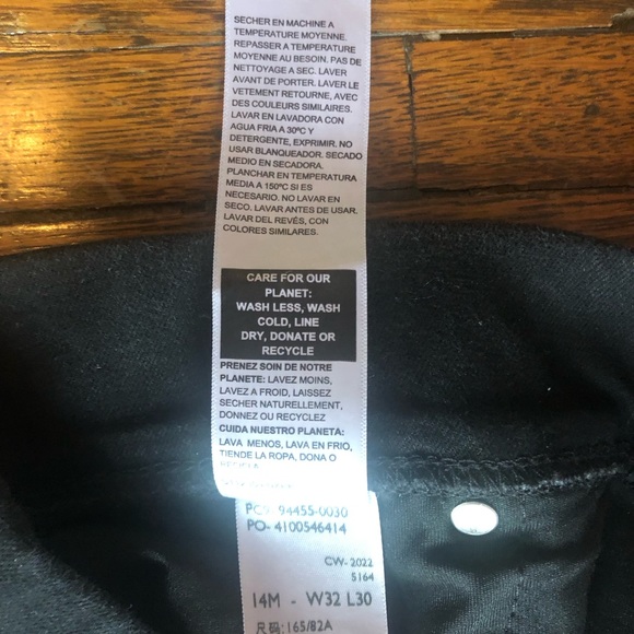 Levi’s Totally Shaping Pull-On Skinny Jeans - Picture 3 of 3